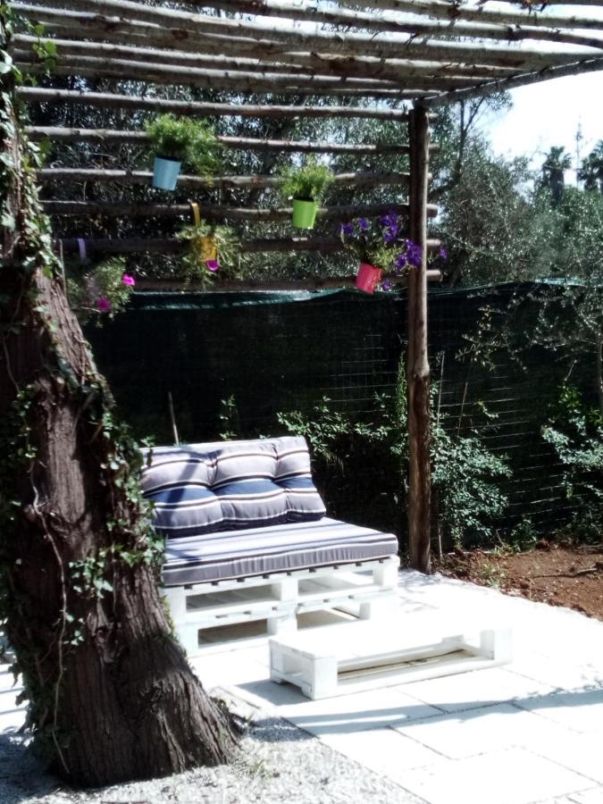 I Fichi Bianchi Bed and Breakfast Cutrofiano Buitenkant foto