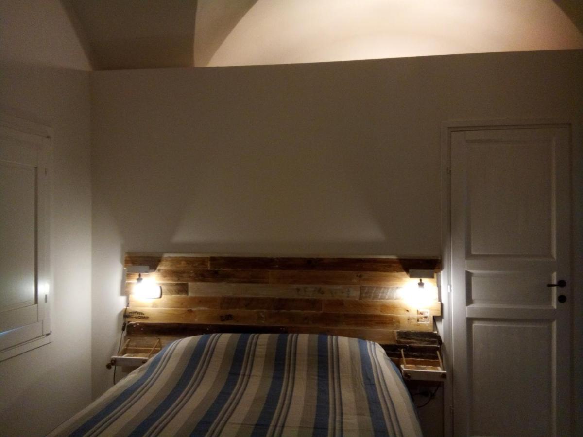 I Fichi Bianchi Bed and Breakfast Cutrofiano Buitenkant foto