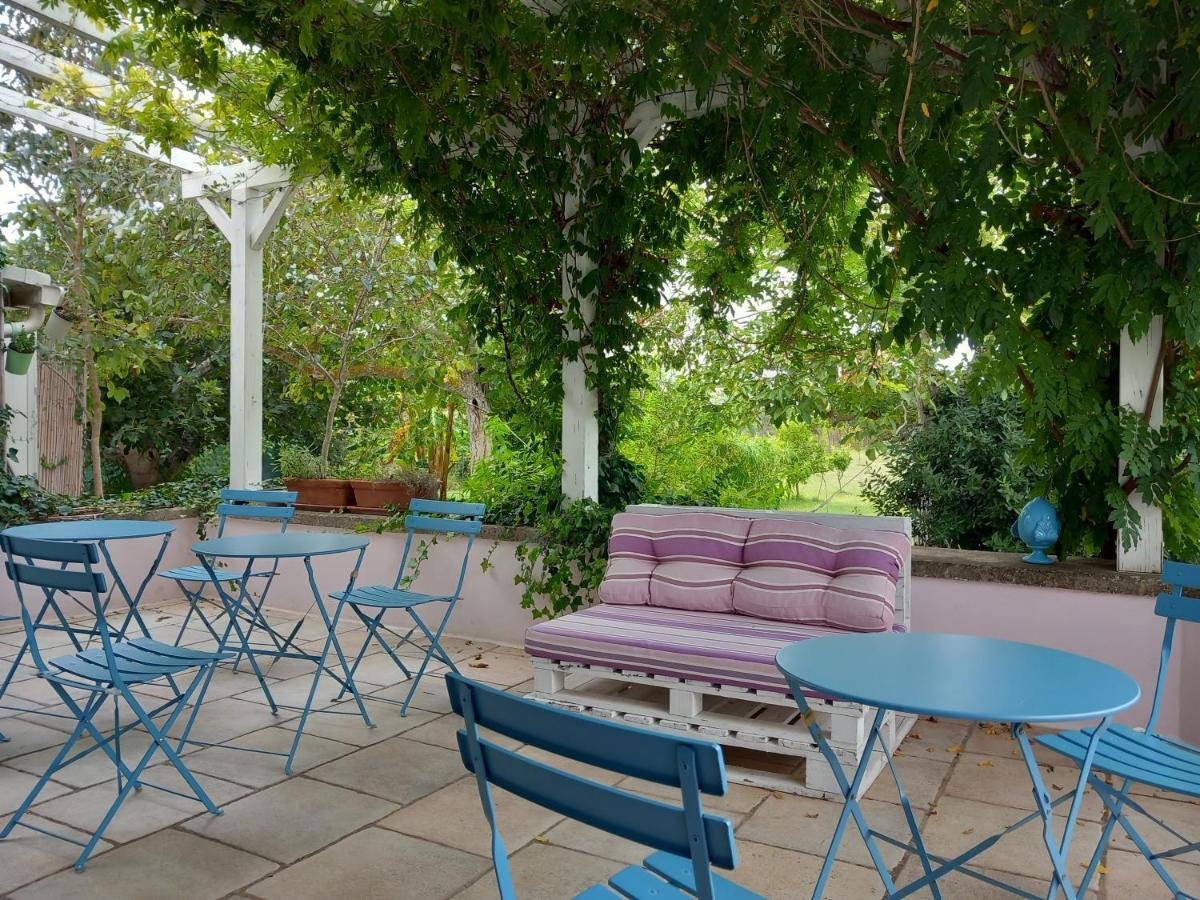 I Fichi Bianchi Bed and Breakfast Cutrofiano Buitenkant foto